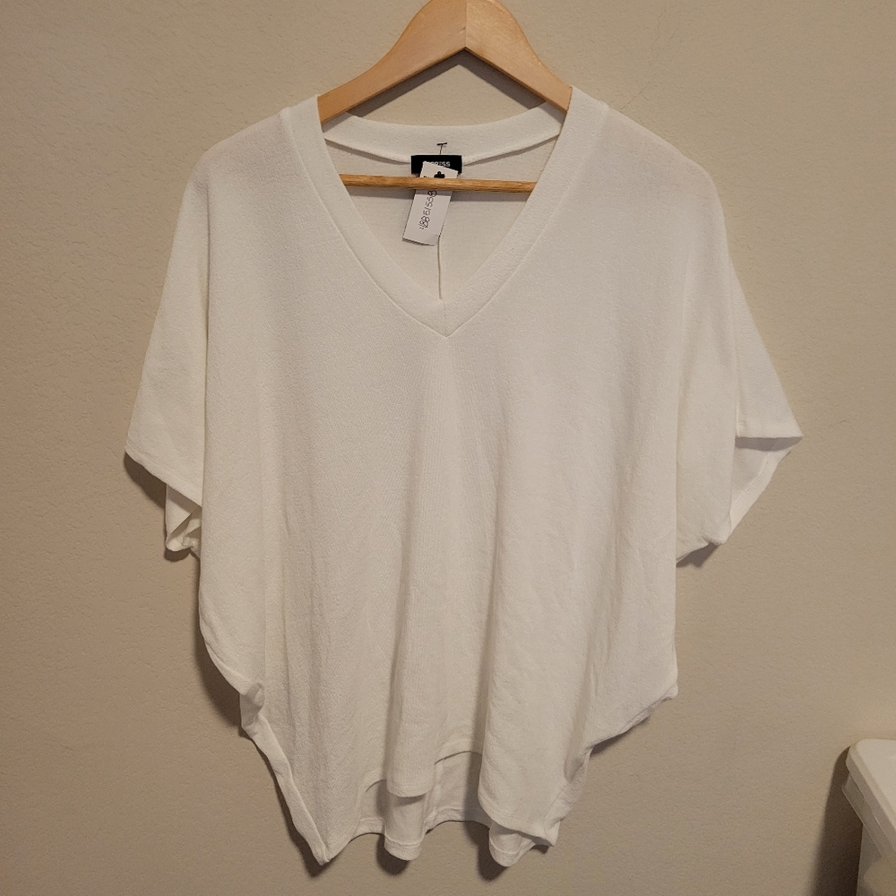 Express White Boxy Relaxed T-Shirt medium